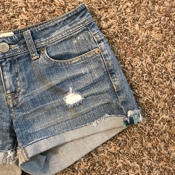 Vintage Y2K Aeropostale distressed denim short shorts - Picture 4 of 8
